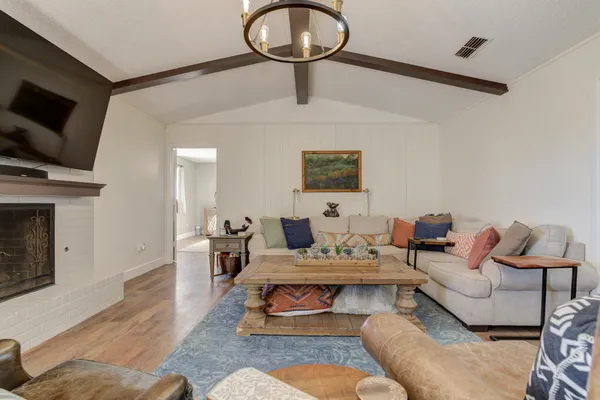 $815,000 | 5302 County Road 1300, Lubbock, TX 79407
