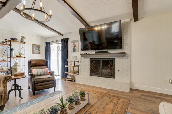 $815,000 | 5302 County Road 1300, Lubbock, TX 79407