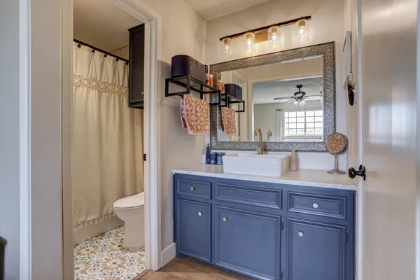 $815,000 | 5302 County Road 1300, Lubbock, TX 79407