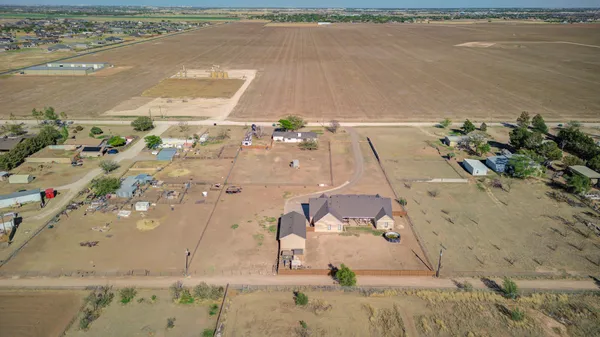 $815,000 | 5302 County Road 1300, Lubbock, TX 79407