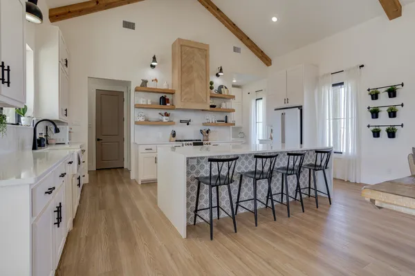 $815,000 | 5302 County Road 1300, Lubbock, TX 79407