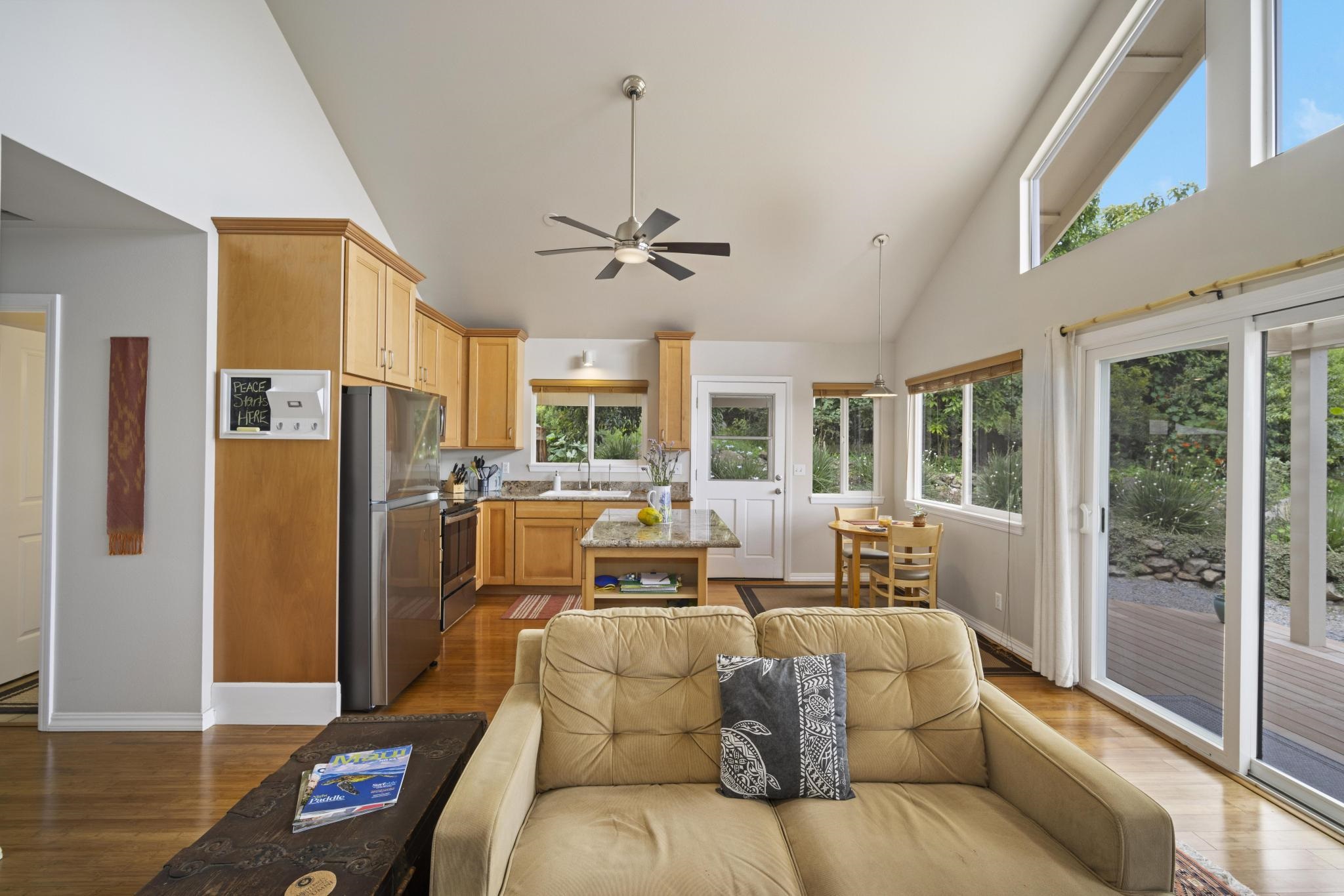 75 Ainakula Road, Unit A Kula, HI 96790 - Photo 13 of 45 a very nice looking living room with a large window