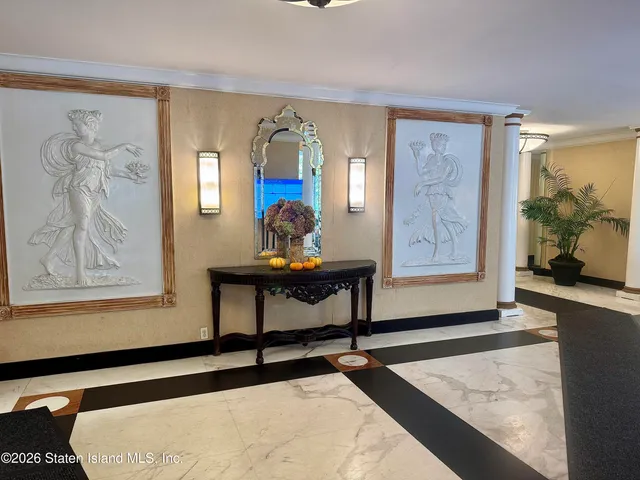 $78,000 | 1100 Clove Road, Unit 2F | Silver Lake