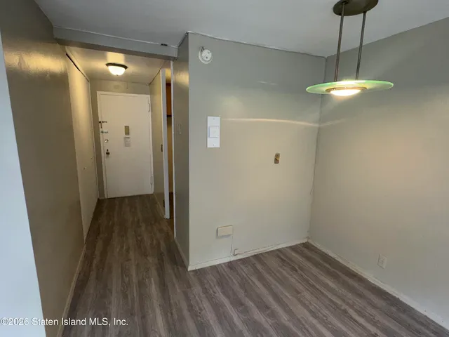 $78,000 | 1100 Clove Road, Unit 2F | Silver Lake