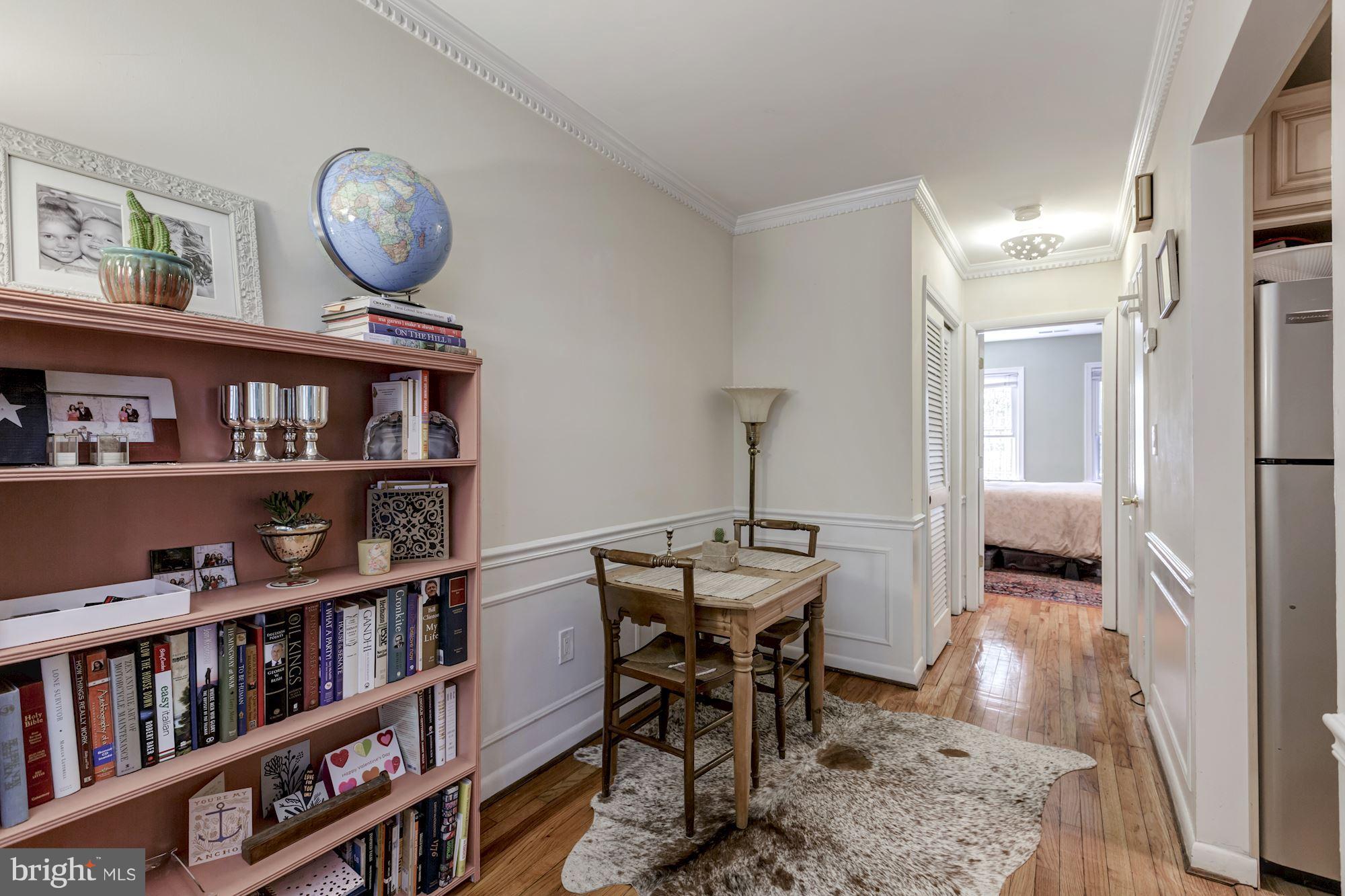 1910 17th Street Northwest Washington, DC 20009 - Photo 23 of 30 a view of a work space with furniture