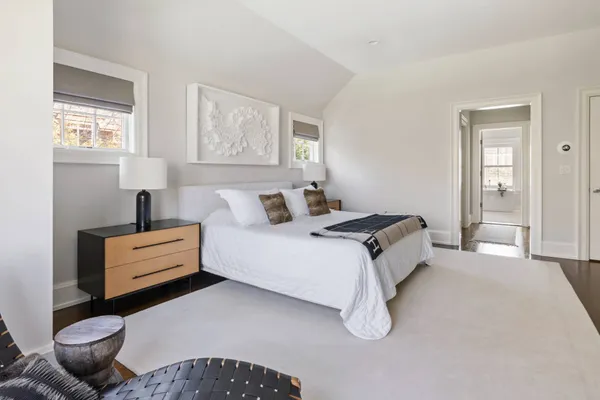 $5,250,000 | 602 Ruggs Path, Sag Harbor, NY 11963