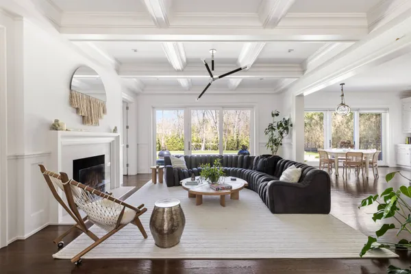 $5,250,000 | 602 Ruggs Path, Sag Harbor, NY 11963
