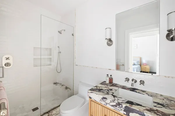 $5,250,000 | 602 Ruggs Path, Sag Harbor, NY 11963
