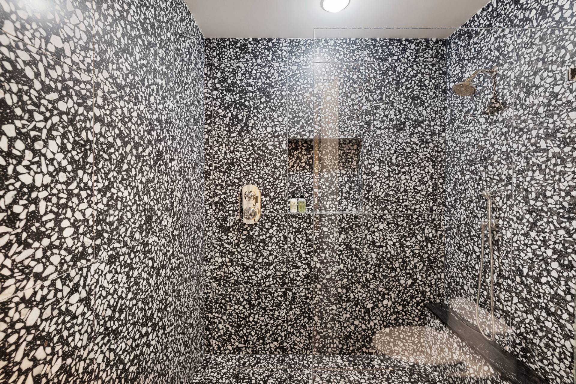 602 Ruggs Path Sag Harbor, NY 11963 - Photo 38 of 40