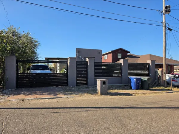 $90,000 | 109 Masterson Road, Laredo, TX 78046