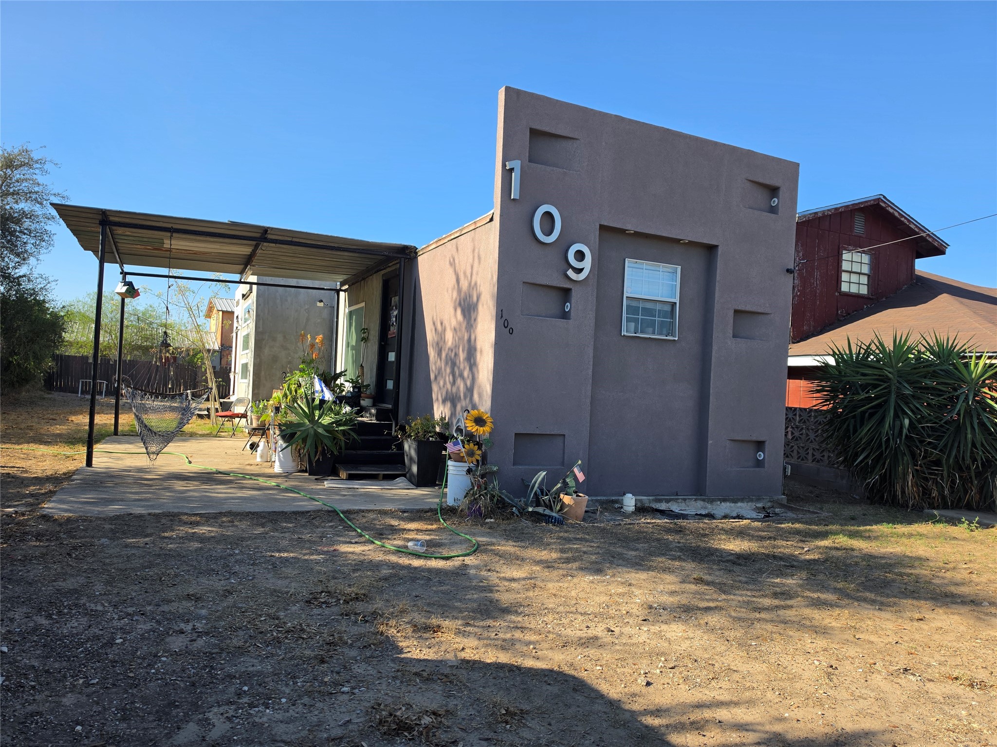 109 Masterson Road Laredo, TX 78046 - Photo 3 of 21