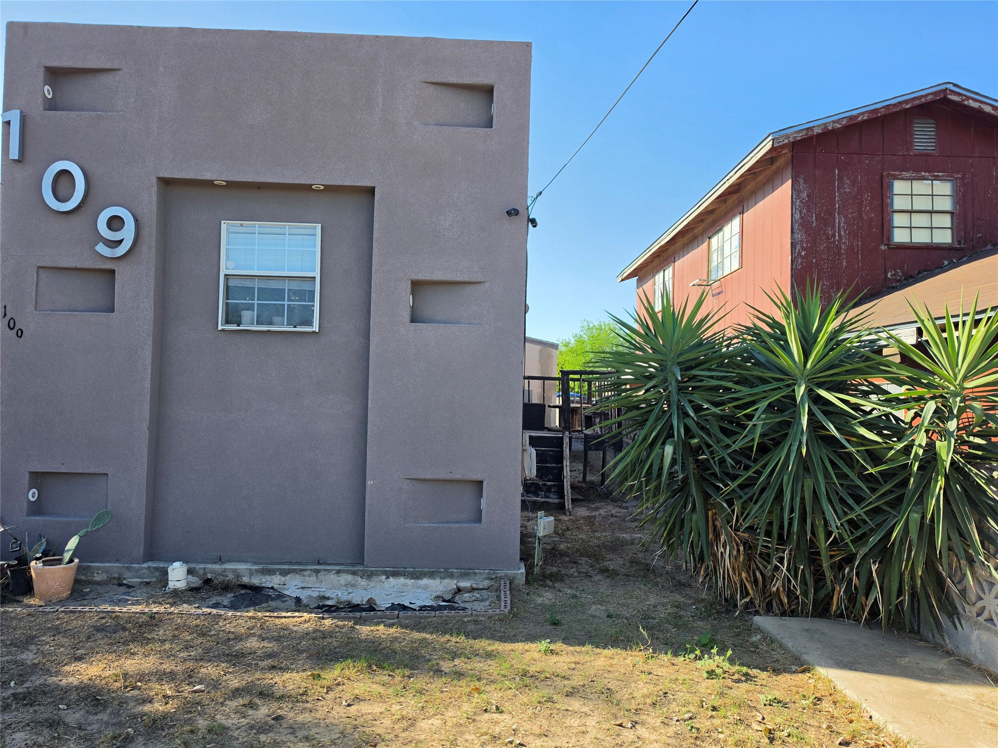 109 Masterson Road Laredo, TX 78046 - Photo 4 of 21