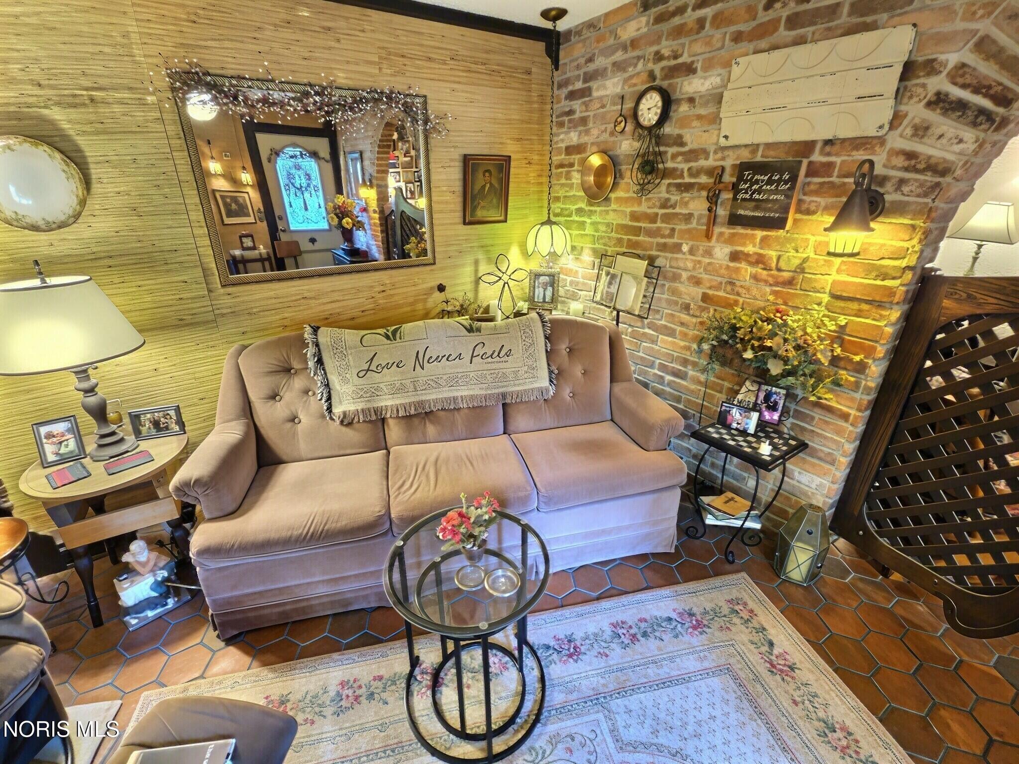 2303 Bahiamar Road Toledo, OH 43611 - Photo 44 of 65 Gallery Image 44