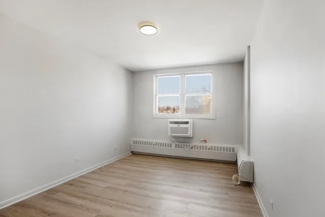 $179,000 | 8712 Skokie Boulevard, Unit 3L, Skokie, IL 60077