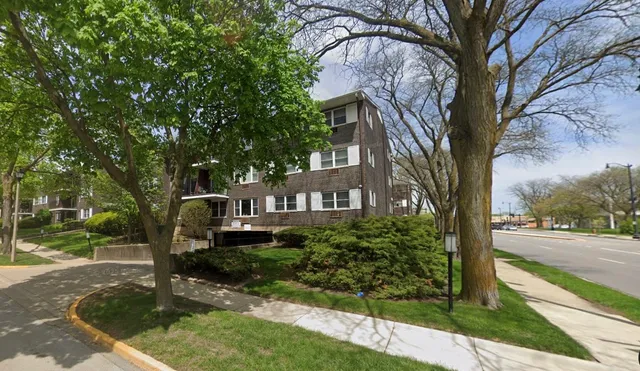 $179,000 | 8712 Skokie Boulevard, Unit 3L, Skokie, IL 60077
