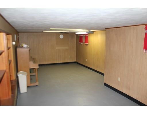 57 Southampton Road Holyoke, MA 01040 - Photo 15 of 18
