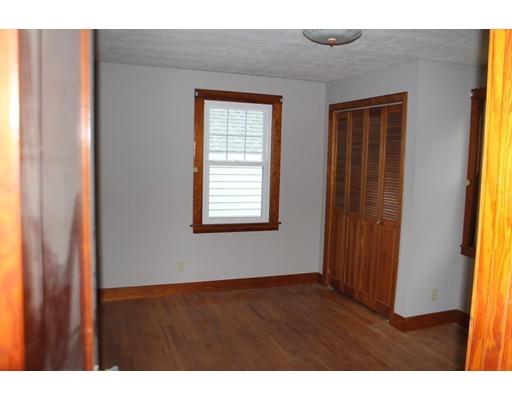 57 Southampton Road Holyoke, MA 01040 - Photo 8 of 18