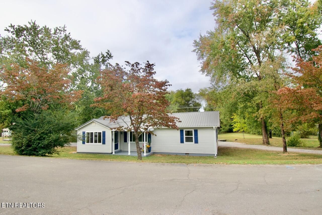 421 Main Road Maryville, TN 37804 - Photo 1 of 43 DSC_0406