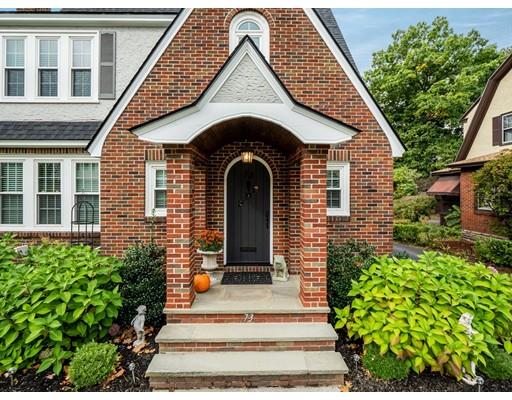 73 Longfellow Road Worcester, MA 01602 - Photo 2 of 38 Gallery Image 2