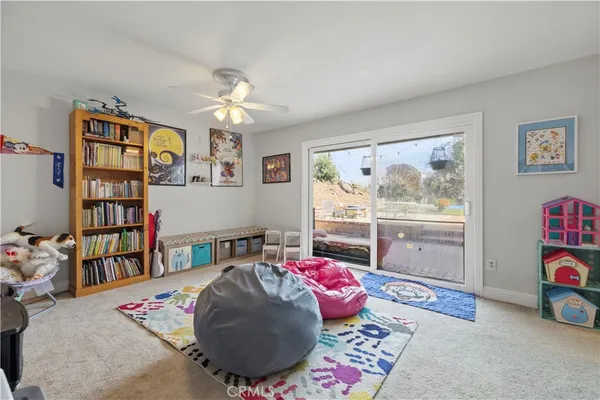 $930,000 | 28442 Alder Peak, Canyon Country, CA 91387