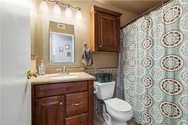 $930,000 | 28442 Alder Peak, Canyon Country, CA 91387