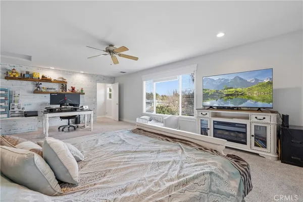 $930,000 | 28442 Alder Peak, Canyon Country, CA 91387