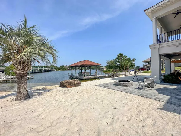 $3,800,000 | 2008 East Gadsden Street, Pensacola, FL 32501