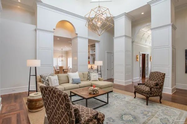 $3,800,000 | 2008 East Gadsden Street, Pensacola, FL 32501