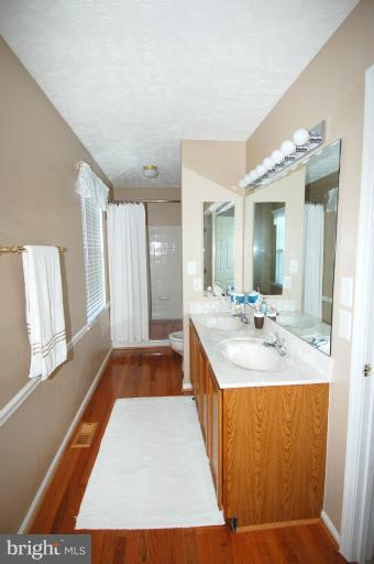 796 Sunny Chapel Road Odenton, MD 21113 - Photo 13 of 27 Full Master Bathroom
