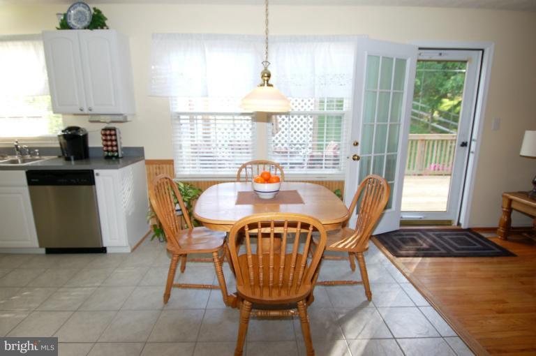 796 Sunny Chapel Road Odenton, MD 21113 - Photo 16 of 27 Breakfast Area