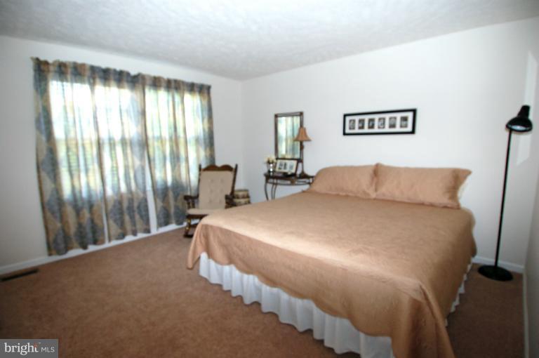 796 Sunny Chapel Road Odenton, MD 21113 - Photo 6 of 27 Bedroom #2