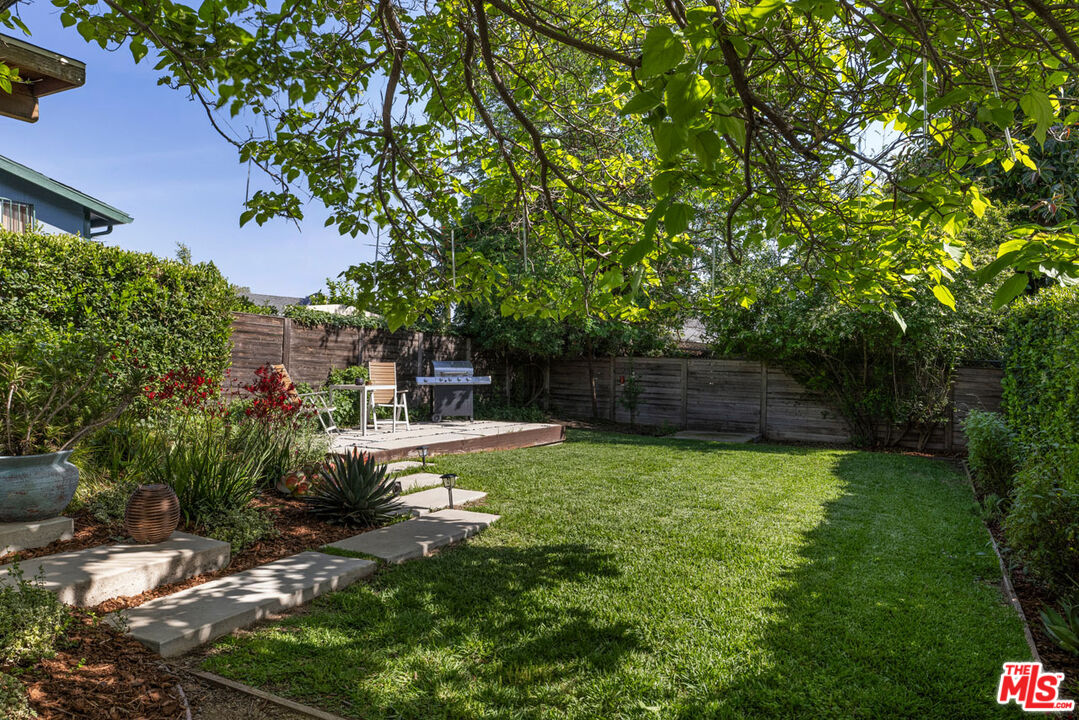 5624 Stratford Road Los Angeles, CA 90042 - Photo 24 of 28