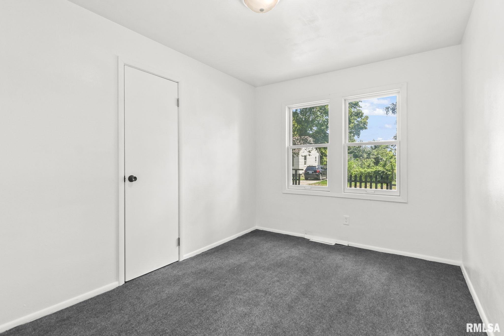 1235 North Daniels Avenue Springfield, IL 62702 - Photo 26 of 28