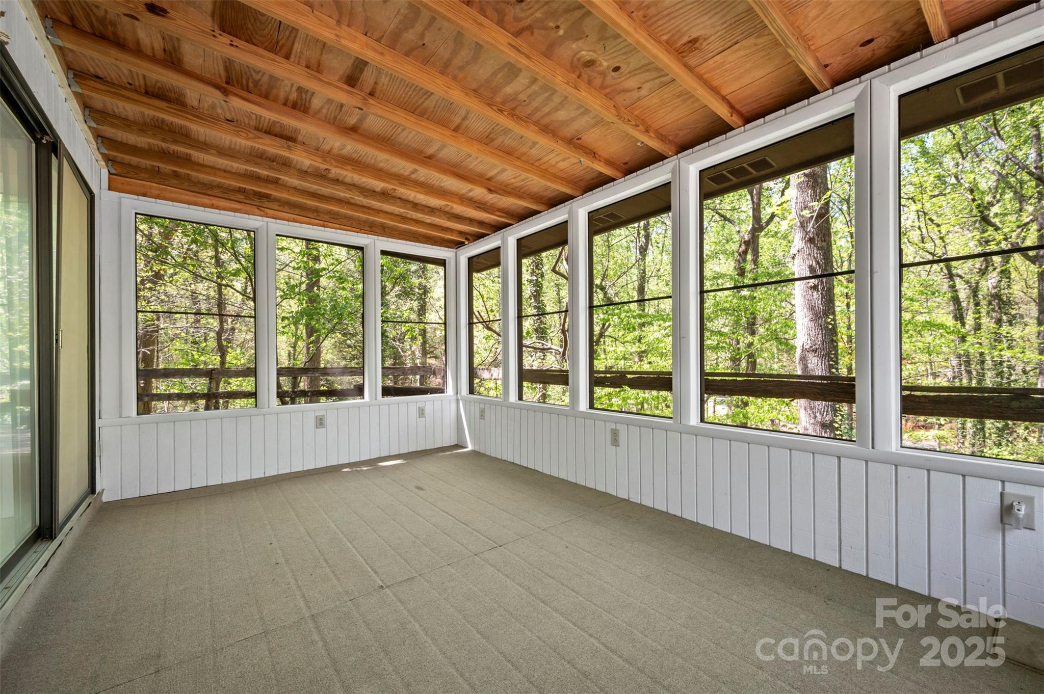 320 Hillswick Road Tryon, NC 28782 - Photo 10 of 31