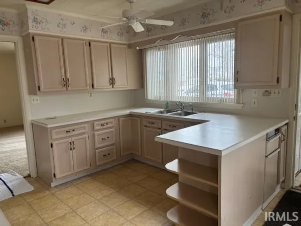 $229,500 | 1230 West Euclid Avenue, Marion, IN 46952