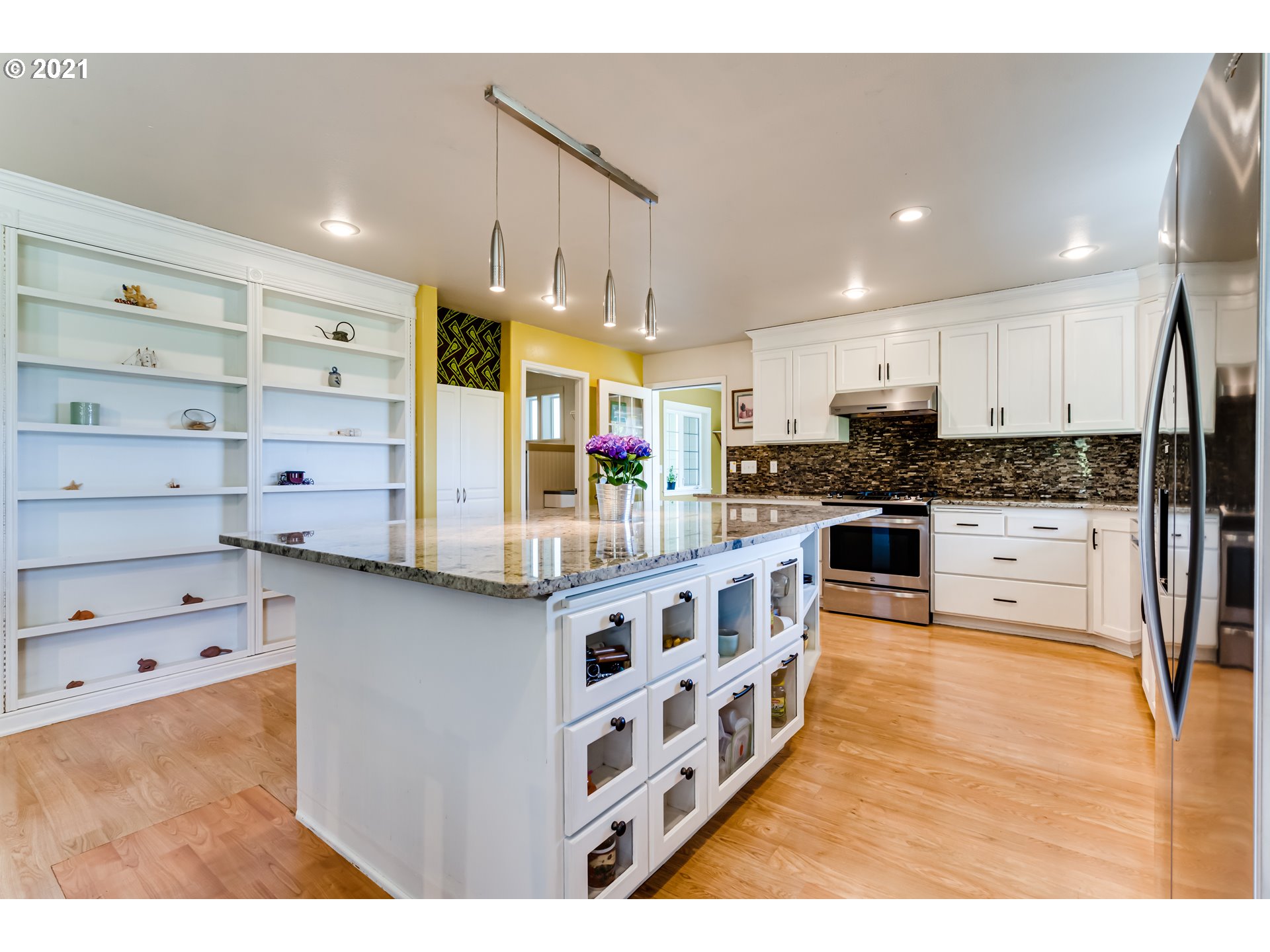 86562 Central Road Eugene, OR 97402 - Photo 11 of 32 Gallery Image 11