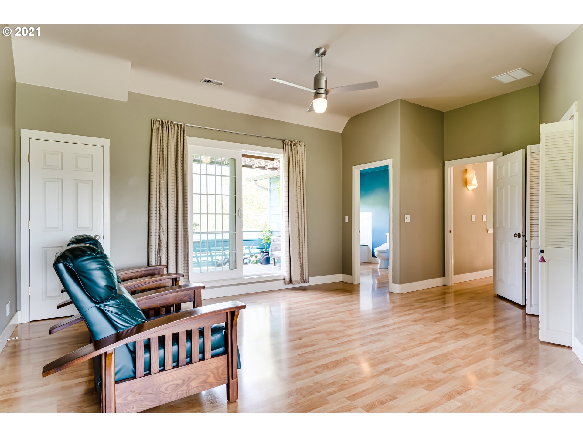 86562 Central Road Eugene, OR 97402 - Photo 15 of 32 Gallery Image 15