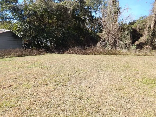 $1,095 | 723 West Washington Street, Quincy, FL 32351