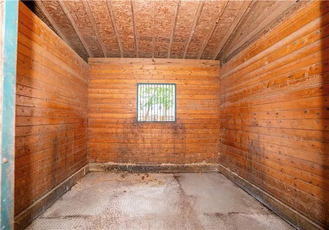 a view of a storage & utility room