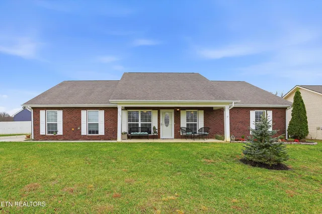 $530,000 | 530 Roper Way, Walland, TN 37886