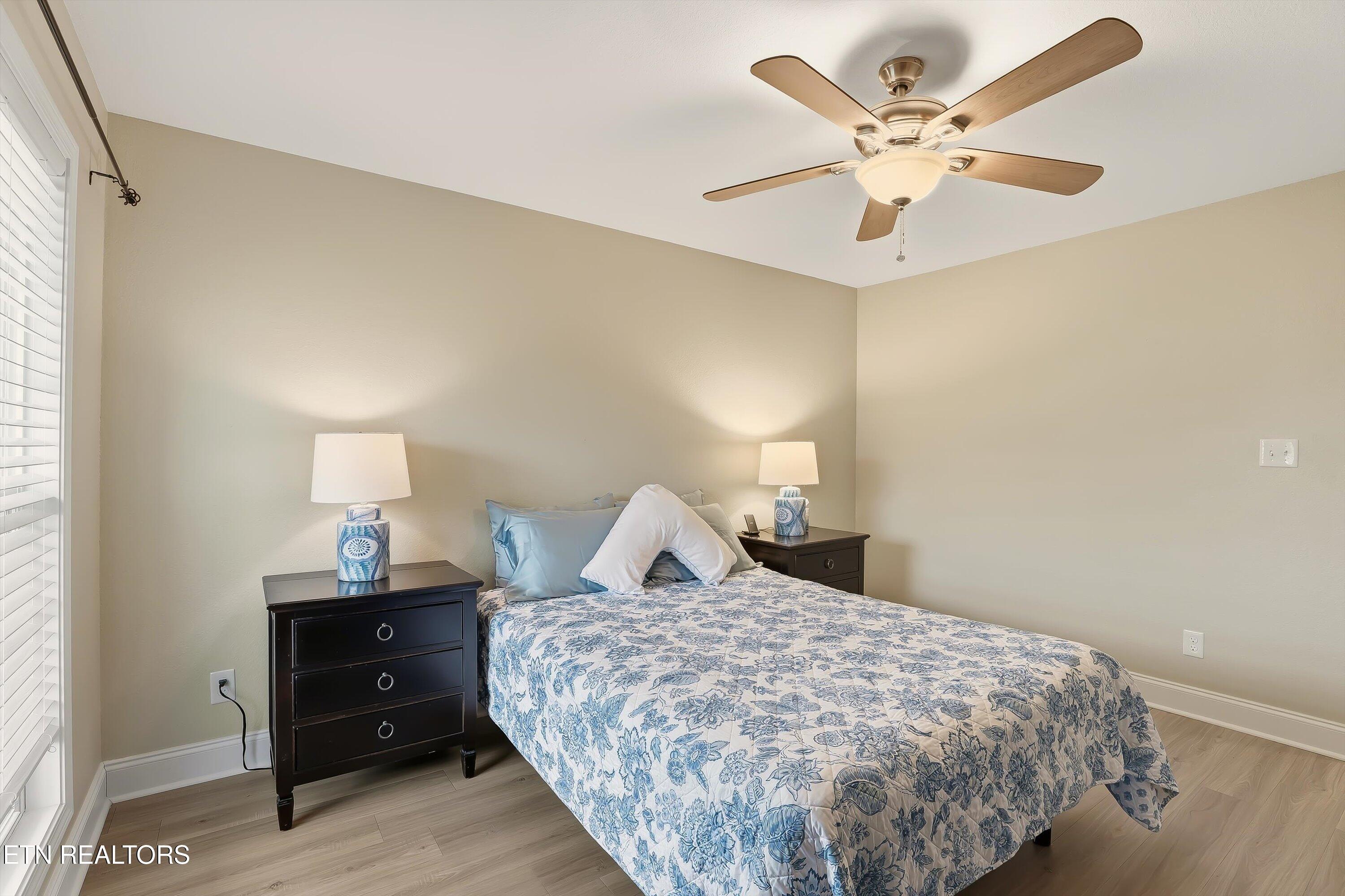 530 Roper Way Walland, TN 37886 - Photo 24 of 29 Bedroom 2