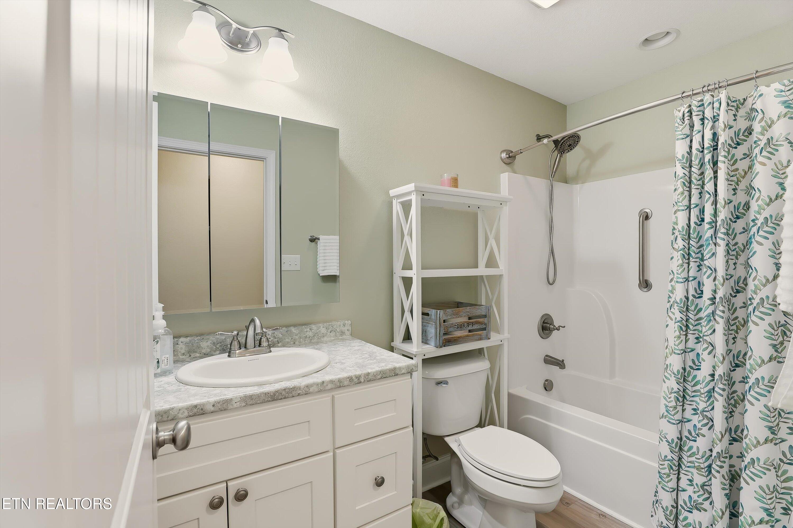 530 Roper Way Walland, TN 37886 - Photo 29 of 29 2nd Bath