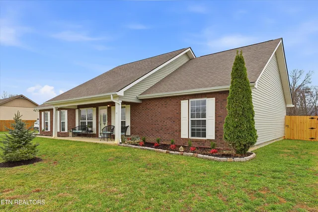 $530,000 | 530 Roper Way, Walland, TN 37886