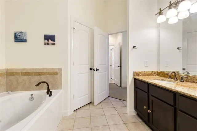 $2,700 | 4316 Eli Street, Houston, TX 77007