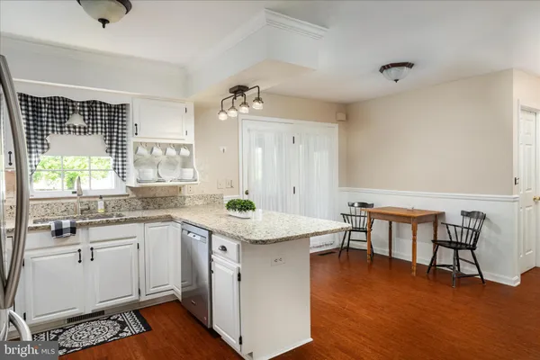 $580,000 | 590 Fulton Drive, Strasburg, VA 22657