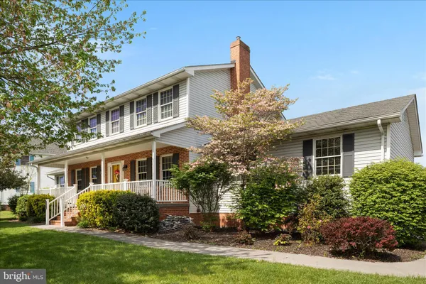 $580,000 | 590 Fulton Drive, Strasburg, VA 22657