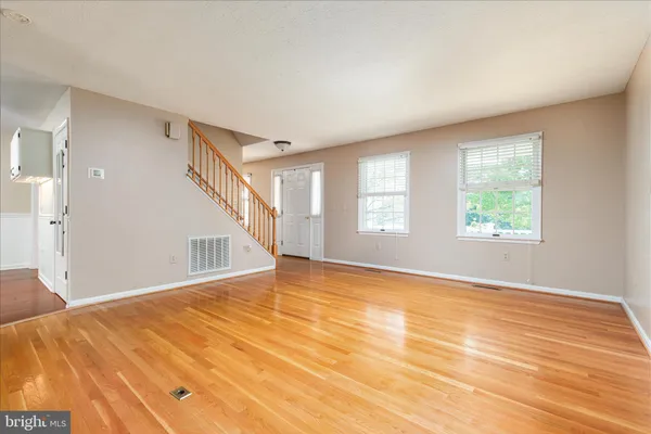 $580,000 | 590 Fulton Drive, Strasburg, VA 22657