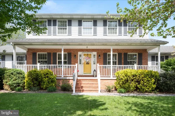 $580,000 | 590 Fulton Drive, Strasburg, VA 22657