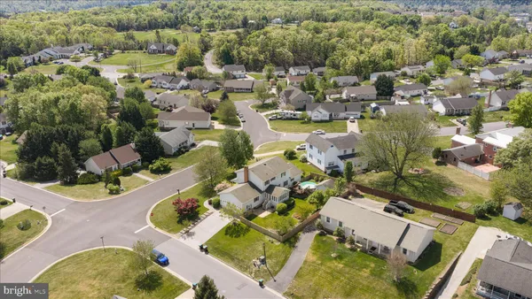 $580,000 | 590 Fulton Drive, Strasburg, VA 22657