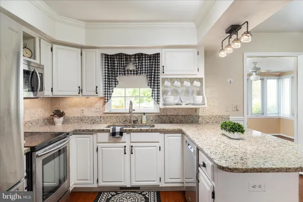 $580,000 | 590 Fulton Drive, Strasburg, VA 22657